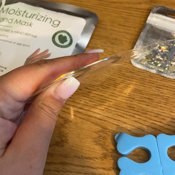 Nail Accessories - Picture 3 of 5